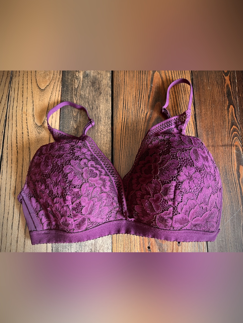 KNIX • Deep V lace bralette purple mesh size Small 32A 32B 32C wireless comfy